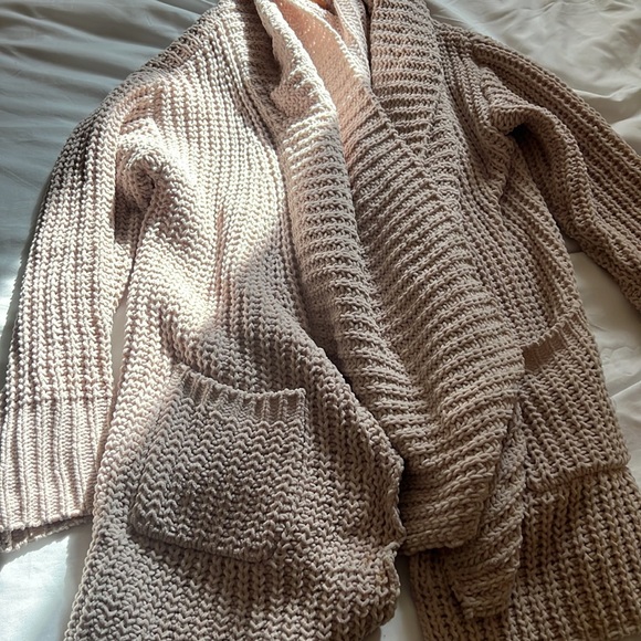 Sabo Skirt Cozy Tan Cardigan - Picture 2 of 3
